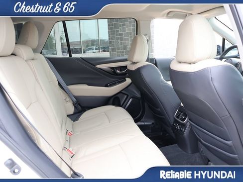 Used 2024 Subaru Outback Limited AWD/4WD image 12