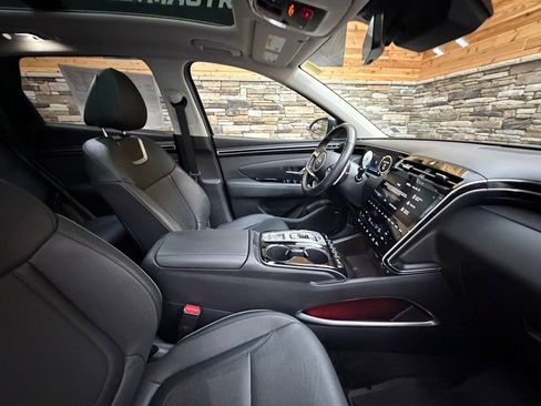 Used 2023 Hyundai Tucson Limited image 14