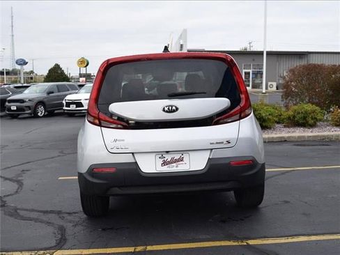 Used 2021 Kia Soul S image 6