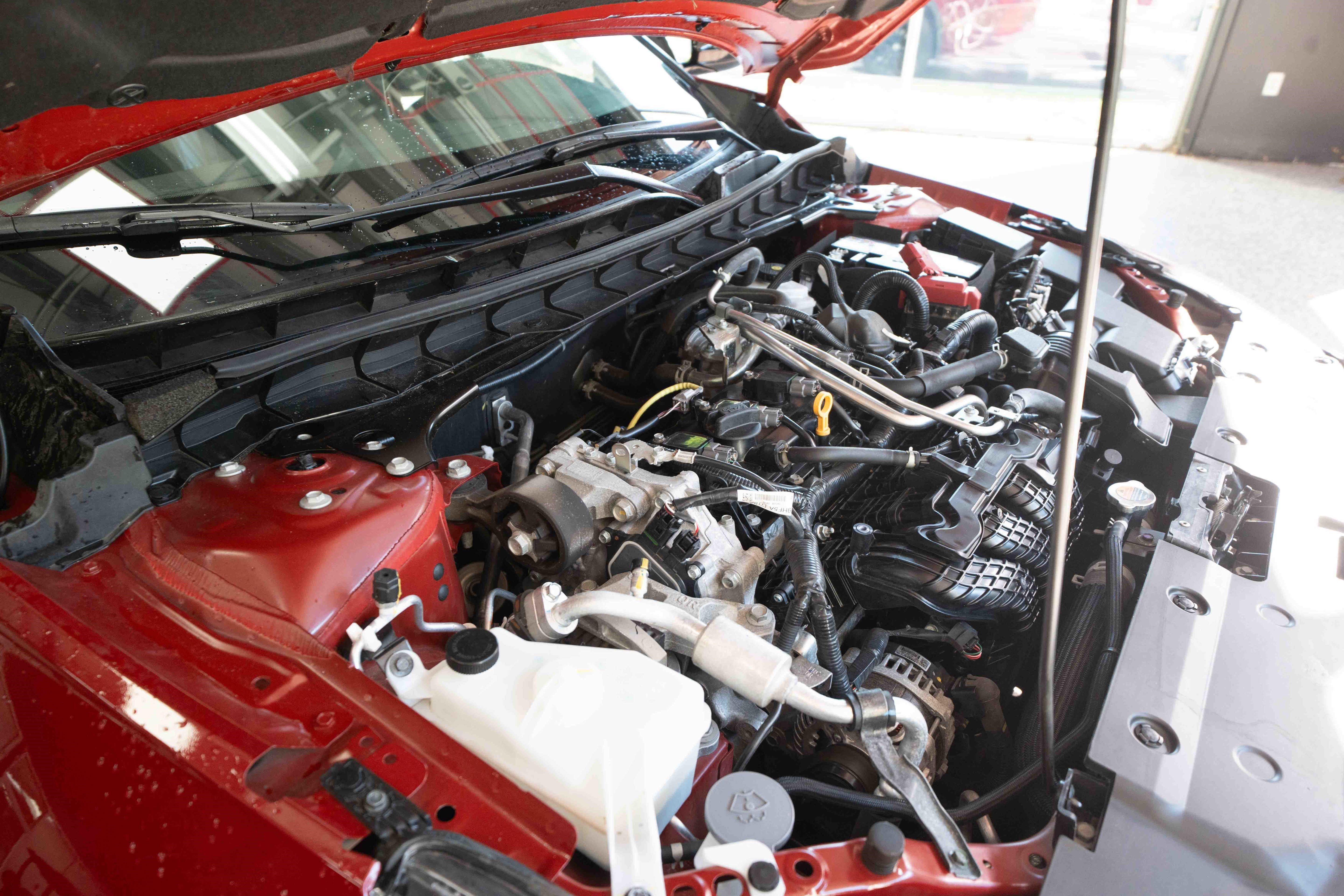 Used 2024 Nissan Altima 2.5 SR w/ SR Premium Package FWD image 31
