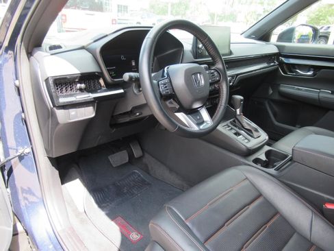Used 2026 Honda CR-V Sport Touring image 18