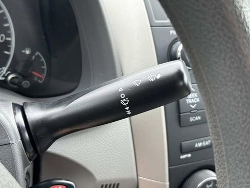 Used 2010 Toyota Corolla LE FWD image 23