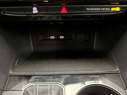 Used 2023 Volkswagen Atlas SE image 15