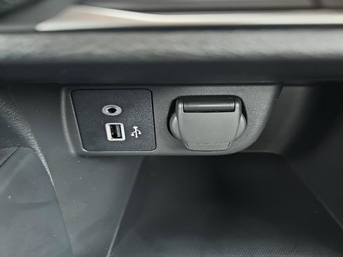 Used 2024 Nissan Versa S image 17