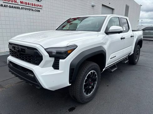 New 2026 Toyota Tacoma TRD Off-Road AWD/4WD image 1