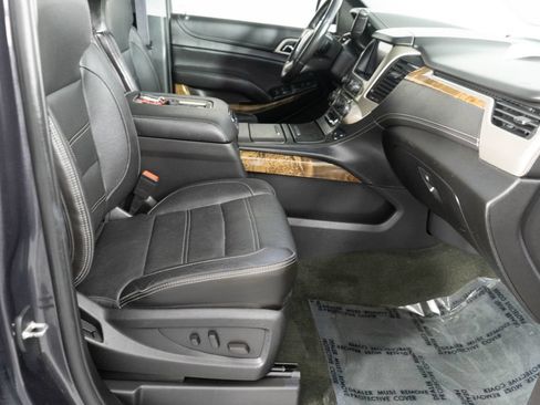Used 2016 GMC Yukon Denali w/ Open Road Package AWD/4WD image 8