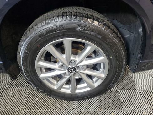 Used 2025 MAZDA CX-5 AWD 2.5 S w/ Preferred Package image 11