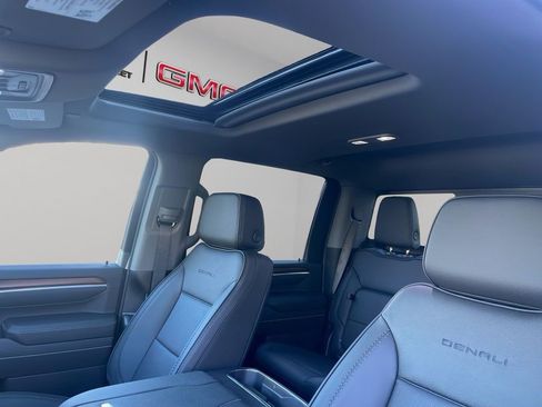 New 2026 GMC Sierra 3500 Denali w/ Technology Package image 25