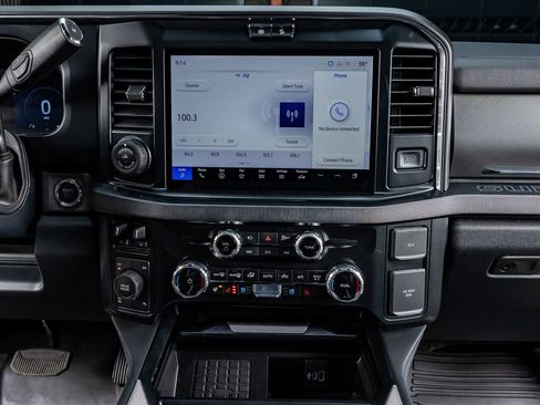 Used 2025 Ford F350 Platinum image 24