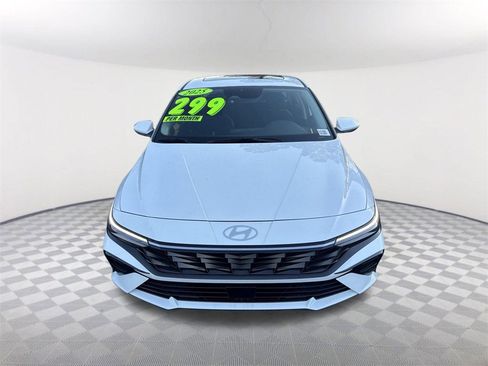 New 2025 Hyundai Elantra SEL w/ Cargo Package image 2