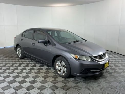 Used 2015 Honda Civic LX image 3