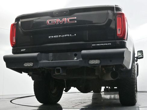 Used 2021 GMC Sierra 3500 Denali w/ Denali Black Diamond Edition AWD/4WD image 46