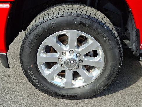 Used 2021 RAM 2500 Big Horn w/ Level B Equipment Group AWD/4WD image 9