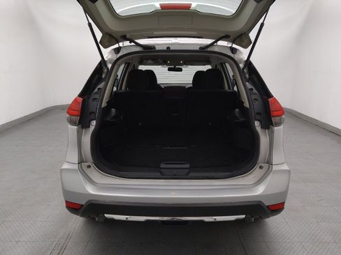 Used 2017 Nissan Rogue S AWD/4WD image 29
