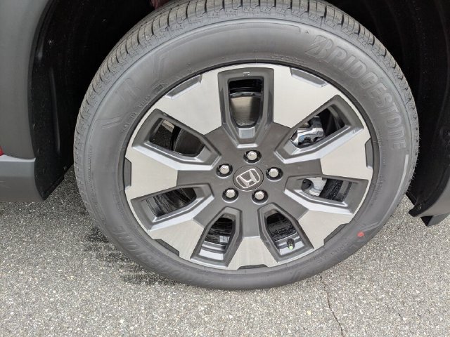 New 2026 Honda Pilot Touring image 9