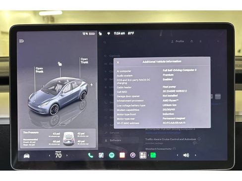 Used 2022 Tesla Model Y Performance AWD/4WD image 30