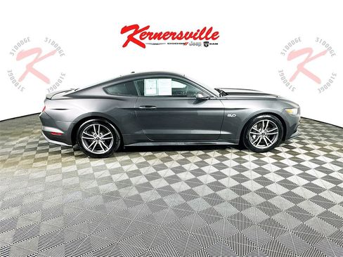 Used 2017 Ford Mustang GT Premium w/ Equipment Group 401A image 8