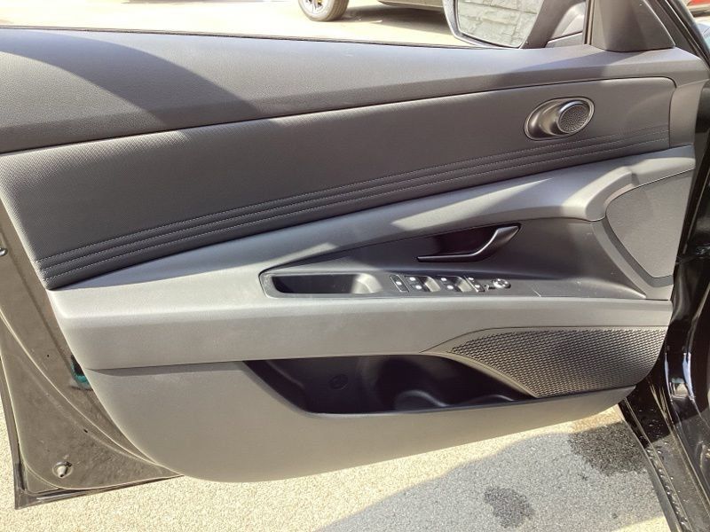 New 2026 Hyundai Elantra Sport FWD image 20