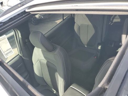 New 2025 Jeep Grand Cherokee L Laredo image 37