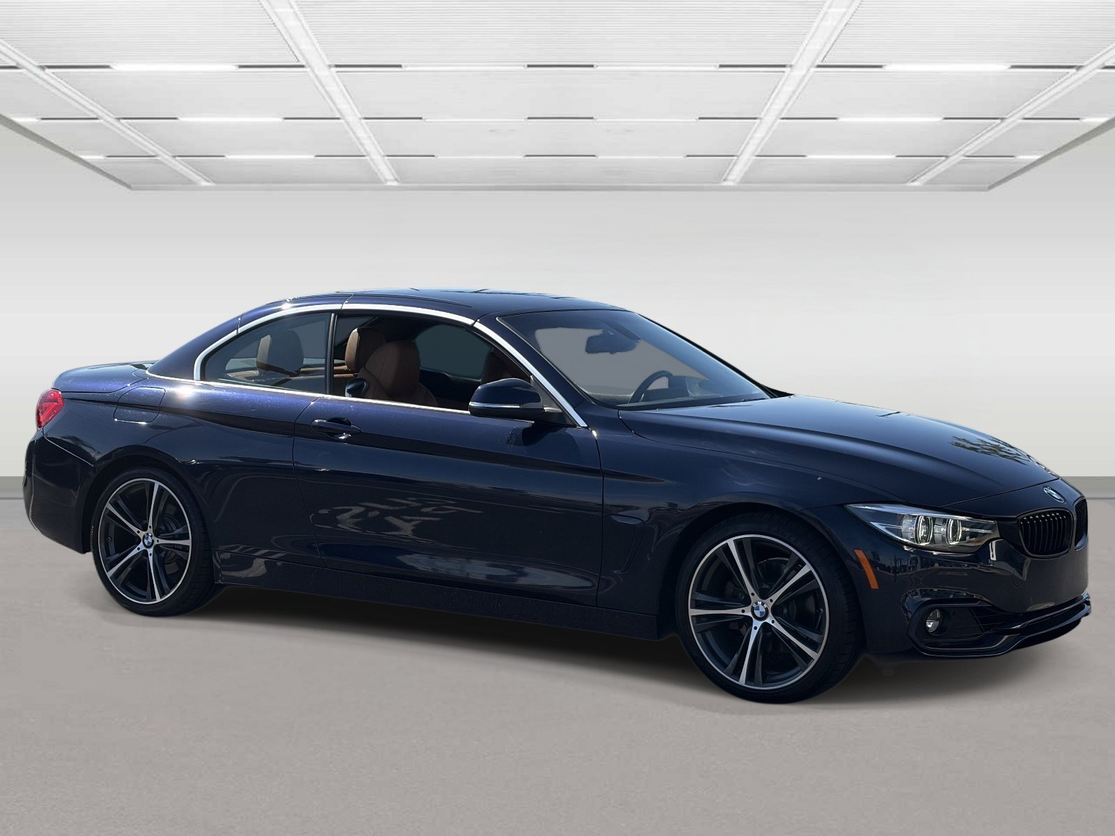 Used 2018 BMW 430i Convertible RWD image 7