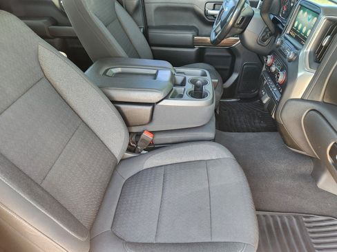Used 2021 Chevrolet Silverado 1500 LT image 11