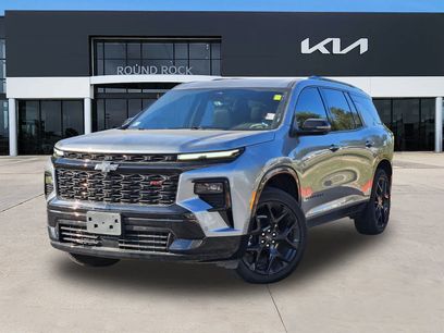 Used 2024 Chevrolet Traverse RS