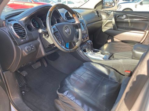 Used 2015 Buick Enclave Leather FWD image 6