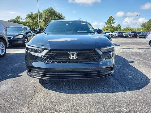 Used 2023 Honda Accord Sport image 10
