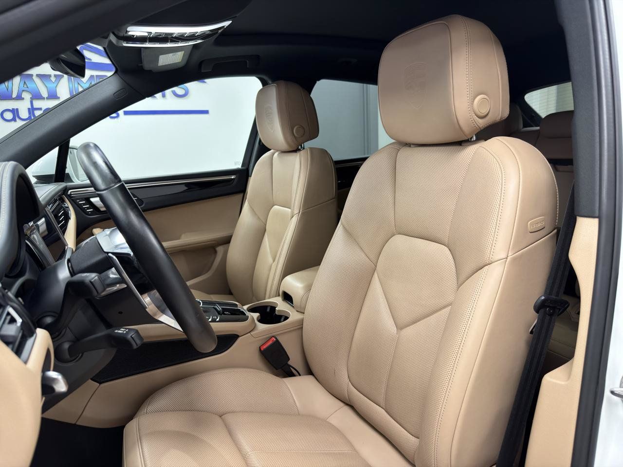 Used 2019 Porsche Macan S w/ Premium Package Plus AWD/4WD image 11