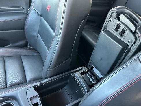 Used 2023 Dodge Durango GT AWD/4WD image 15