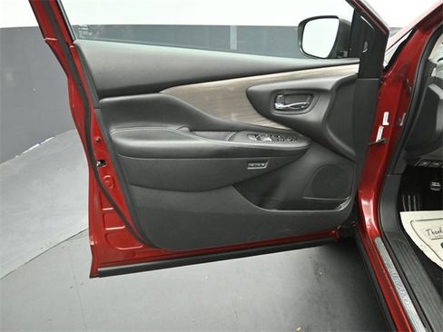 Used 2017 Nissan Murano Platinum w/ Platinum Technology Package image 21