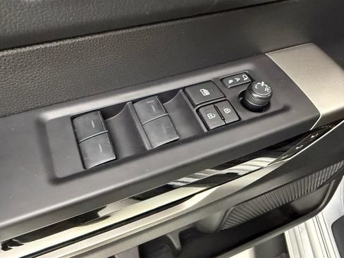 Used 2024 Toyota Tundra Limited AWD/4WD image 29