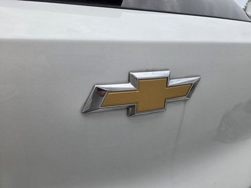 Used 2024 Chevrolet TrailBlazer LS w/ LS Convenience Package FWD image 5