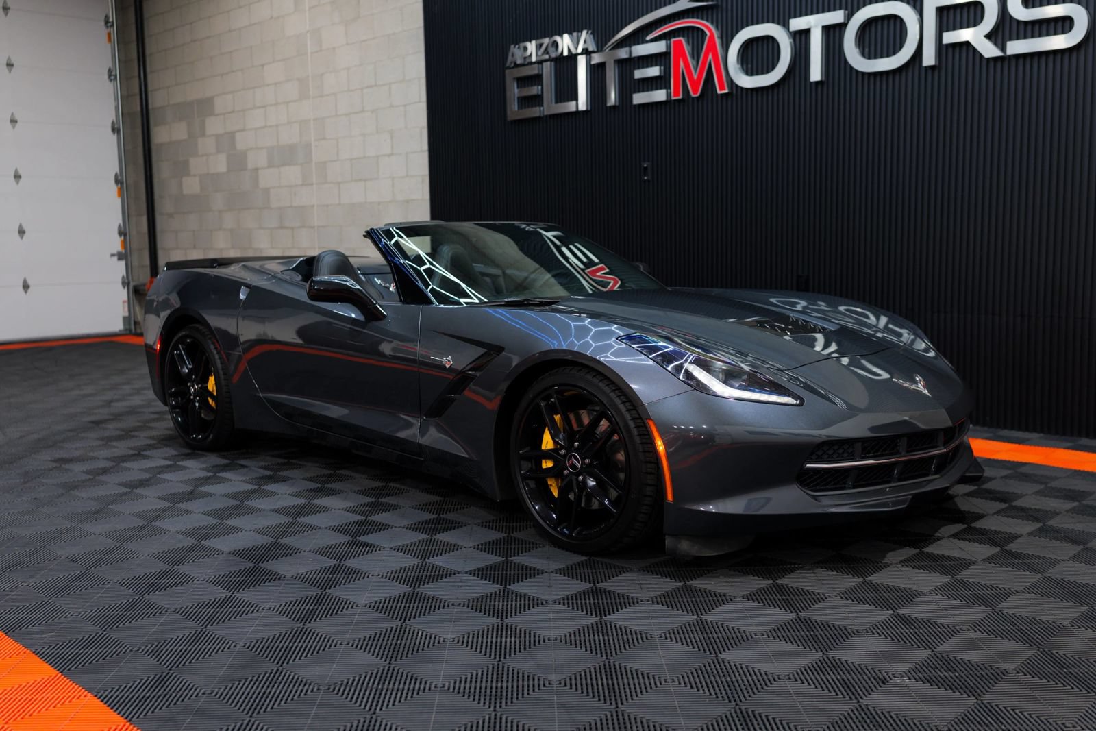Used 2014 Chevrolet Corvette Stingray Convertible w/ 3LT Preferred Equipment Group RWD image 15