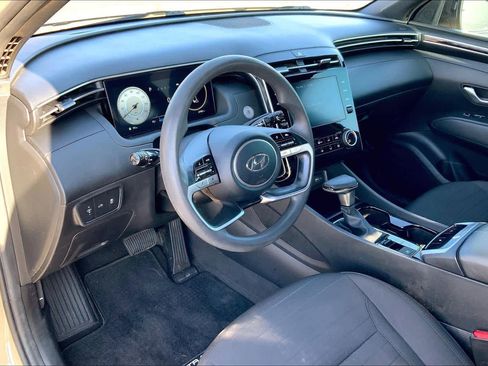 Used 2023 Hyundai Santa Cruz SEL w/ Activity Package image 18