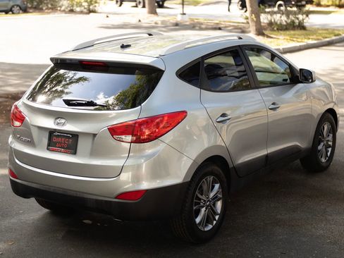Used 2015 Hyundai Tucson SE image 12