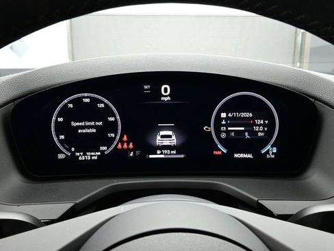 Certified 2025 Porsche Panamera 4 AWD/4WD image 9