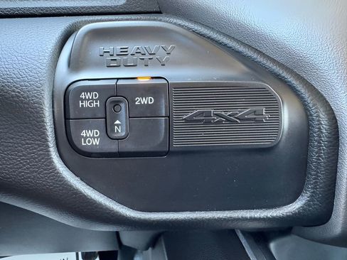 Used 2019 RAM 3500 Big Horn AWD/4WD image 22