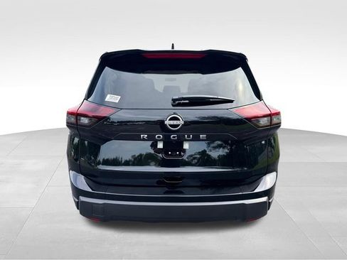 New 2026 Nissan Rogue S FWD image 4