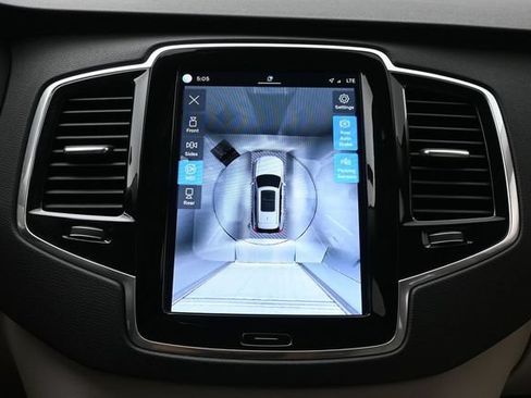 Used 2024 Volvo XC90 B6 Plus w/ Protection Package Premier AWD/4WD image 20