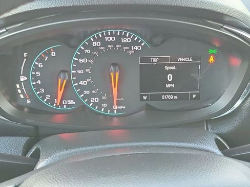 Used 2021 Chevrolet Trax LT w/ Driver Confidence Package image 10