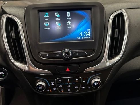 Used 2018 Chevrolet Equinox LT AWD/4WD image 15