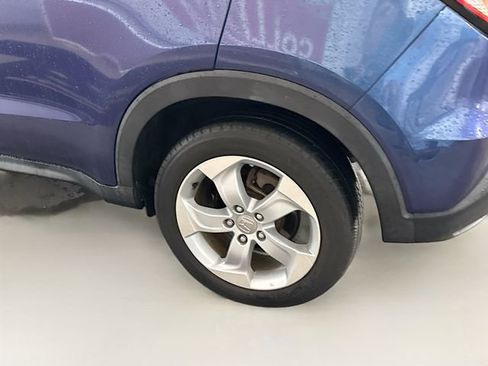 Used 2016 Honda HR-V LX image 28