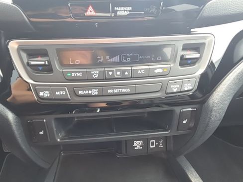 Used 2020 Honda Ridgeline Black Edition image 40