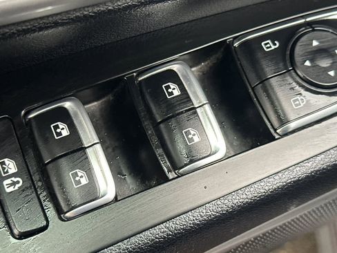 Used 2020 Kia Telluride LX image 14