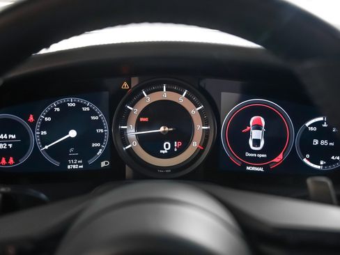 Used 2024 Porsche 911 Carrera S image 16