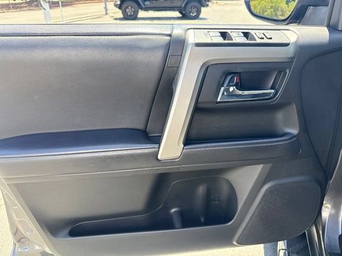 Used 2021 Toyota 4Runner SR5 AWD/4WD image 13