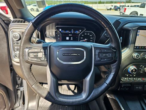 Used 2020 GMC Sierra 1500 Denali w/ Denali Ultimate Package AWD/4WD image 21