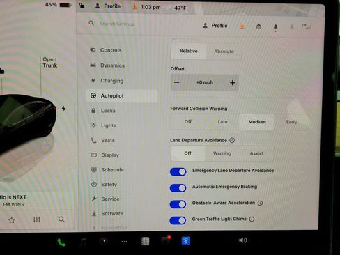 Used 2023 Tesla Model 3 Standard Range image 20