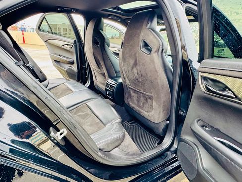 Used 2016 Cadillac ATS V w/ Luxury Package image 44